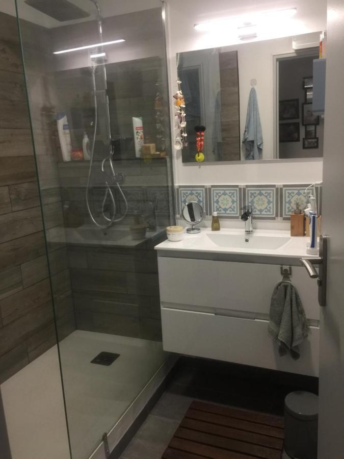 Apartment T3 Cyr Sur 83270 *